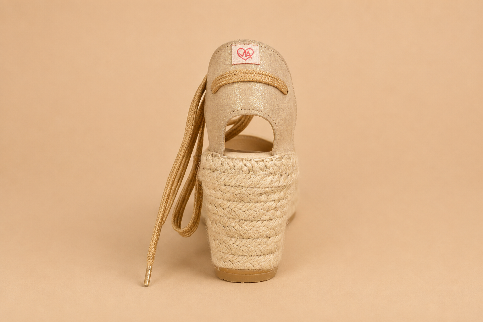 Espadrille de Malla Dorada y Aluminio con Atado al Tobillo