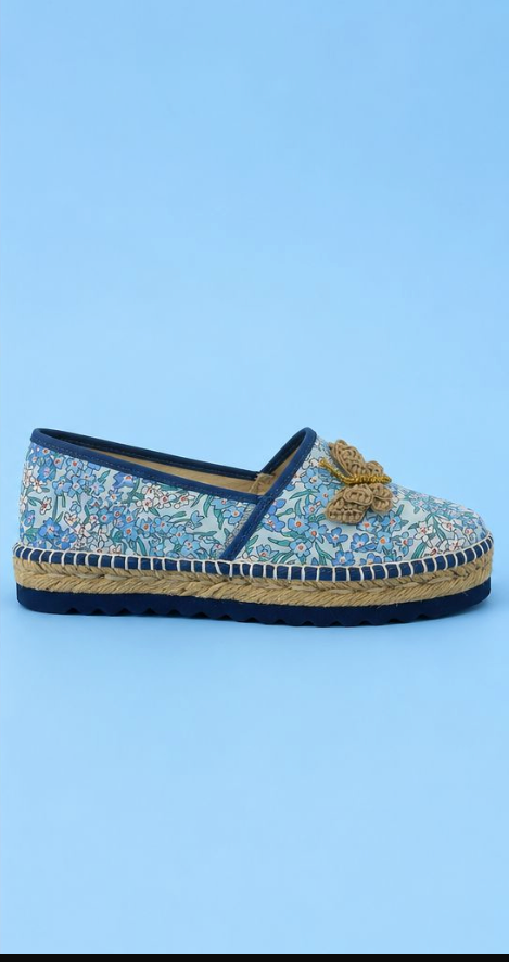 Espadrille Liberty con Mariposa de Ganchillo — Edición Limitada
