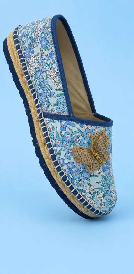 Espadrille Liberty con Mariposa de Ganchillo — Edición Limitada