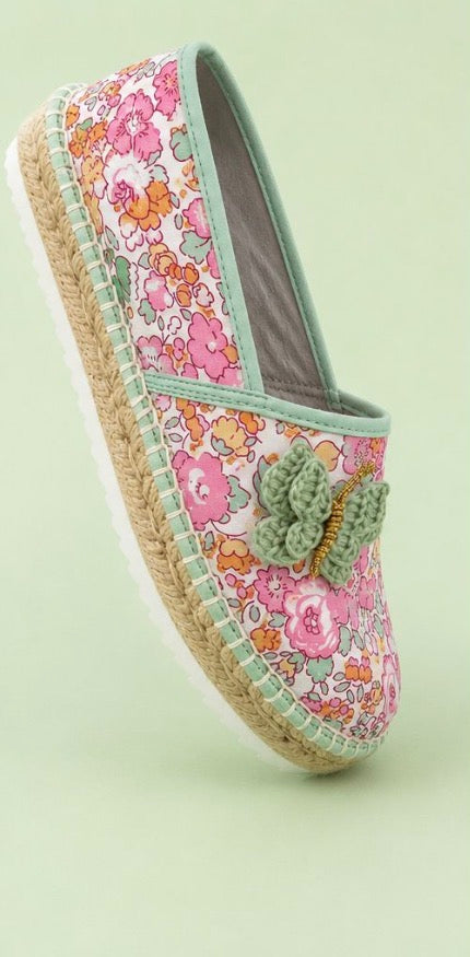 Espadrille Liberty con Mariposa de Ganchillo — Edición Limitada