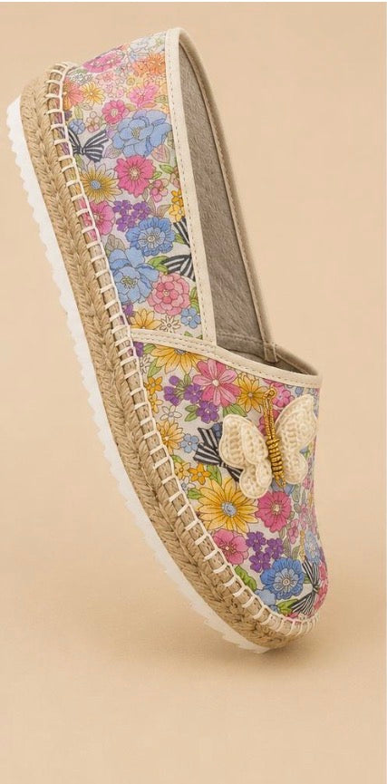 Espadrille Liberty con Mariposa de Ganchillo — Edición Limitada