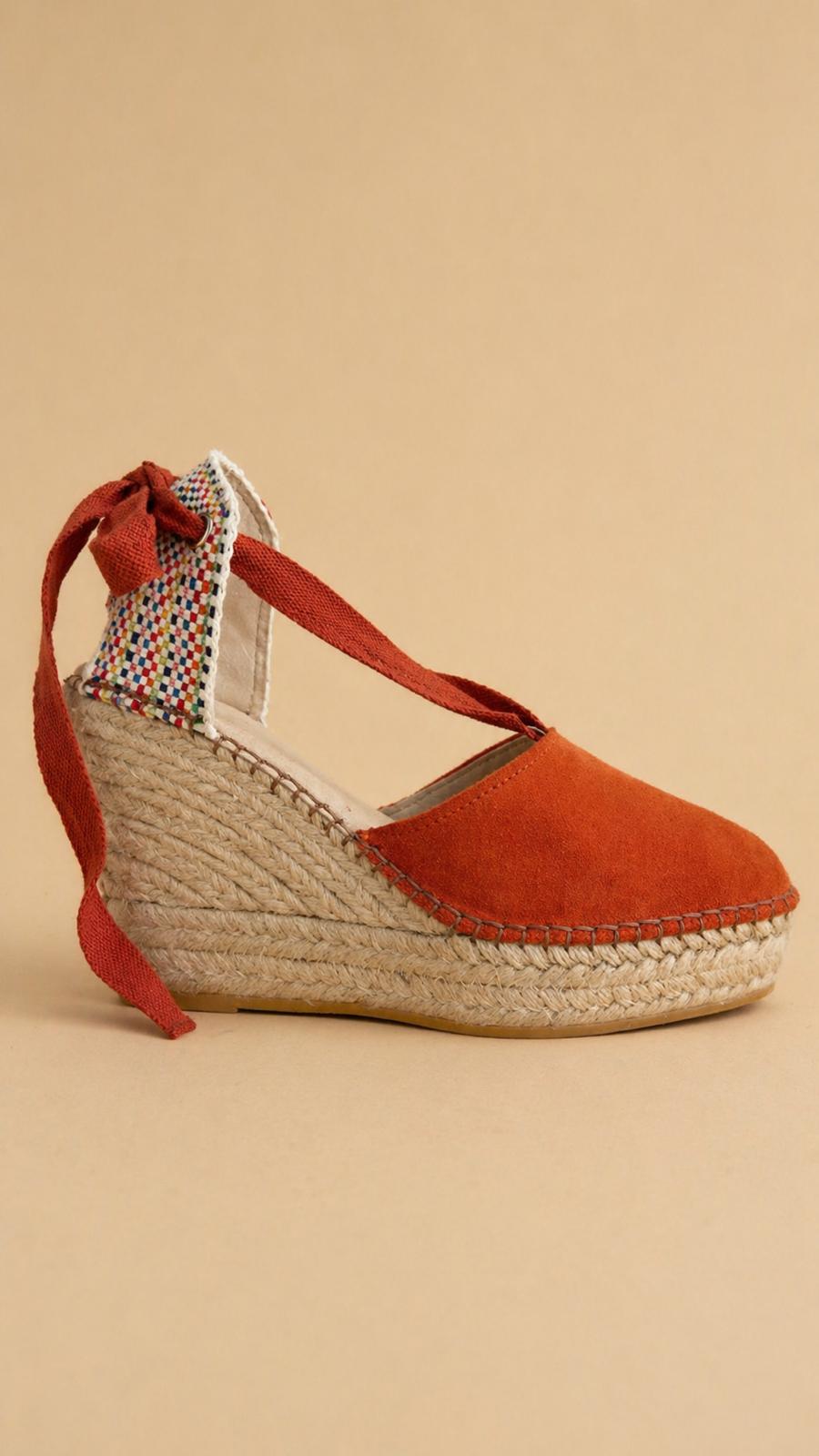 Espadrille Valenciana de Cuña Alta en Ante con Cinta al Tobillo | 8 Colores